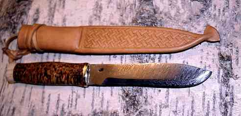 Arnfinns_laplanders_knife.jpg (15444 bytes)